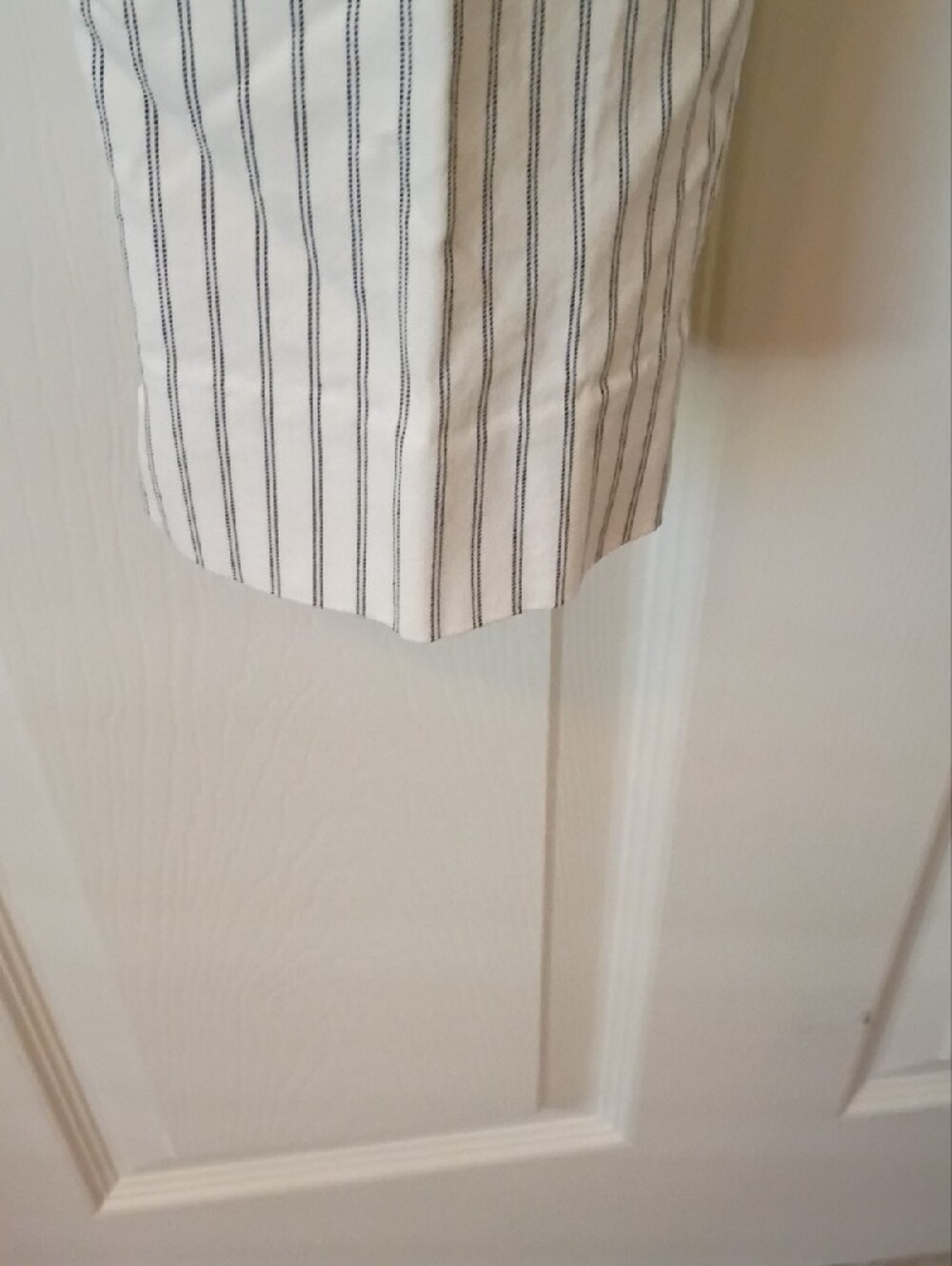 Calvin Klein White Pants with  Pinstripes Size 12 - Picture 4 of 6